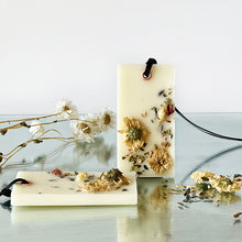 Load image into Gallery viewer, NEW Wholesale Wardrobe Scented Wax Tablets - Annan fragrance