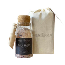 Load image into Gallery viewer, Bath Soaks - Infused with Annan Our Signature Fragrance