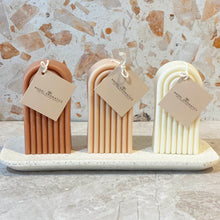 Load image into Gallery viewer, Doorway Sculpture Candle