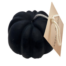 Load image into Gallery viewer, Halloween Pumpkin Candle Black 110g
