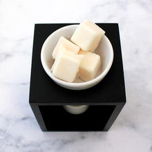 Load image into Gallery viewer, Blush Rose Soy melts (wholesale) (As low as $6.55)-Soy Melts-Angel Aromatics
